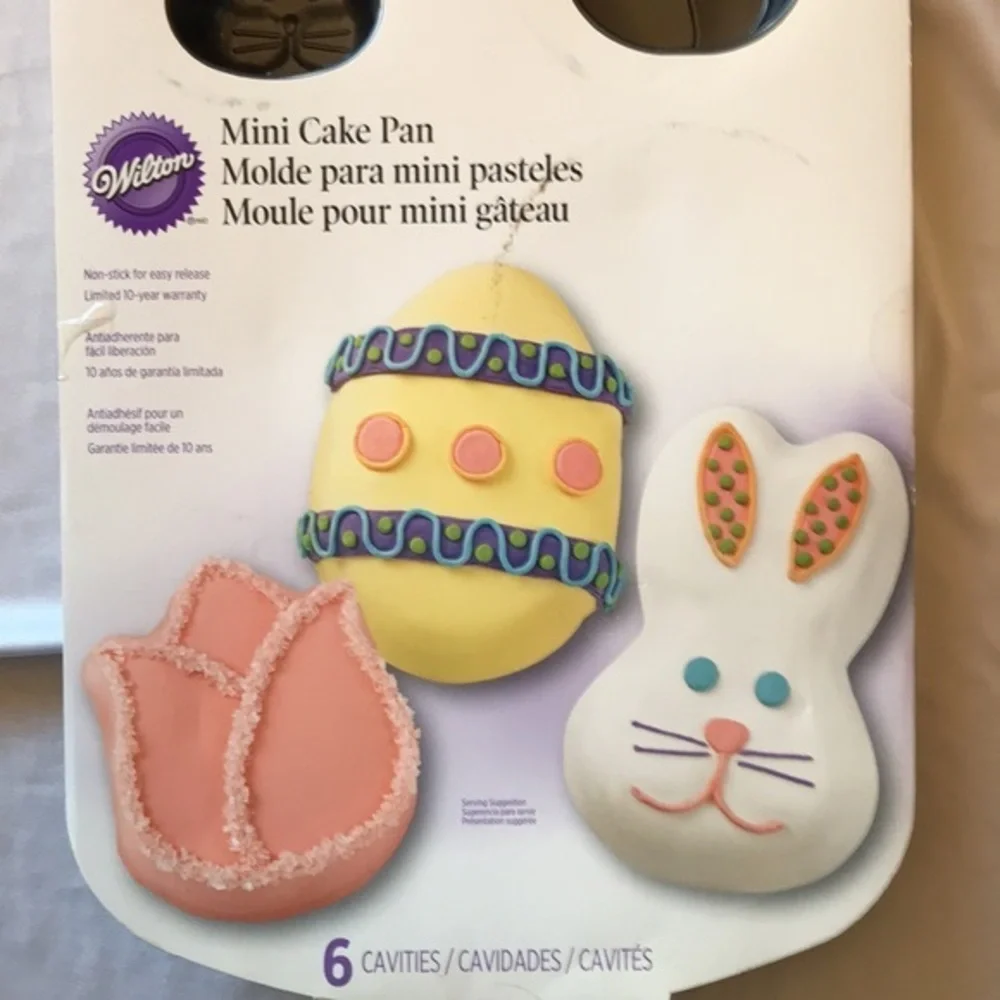 Wilton mini easter